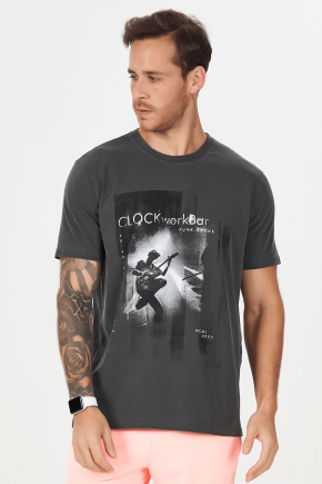 02m0312 camiseta masculina estonada clock work bar preto 2