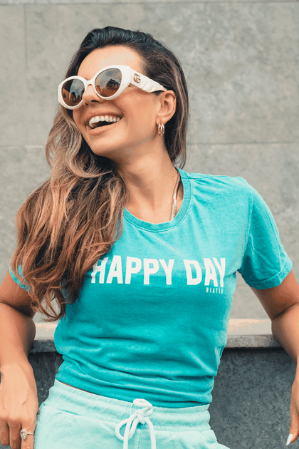 Camiseta Feminina Estonada Happy Day Hiatto