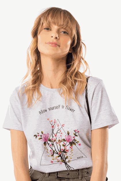Camiseta Feminina Flower Hiatto