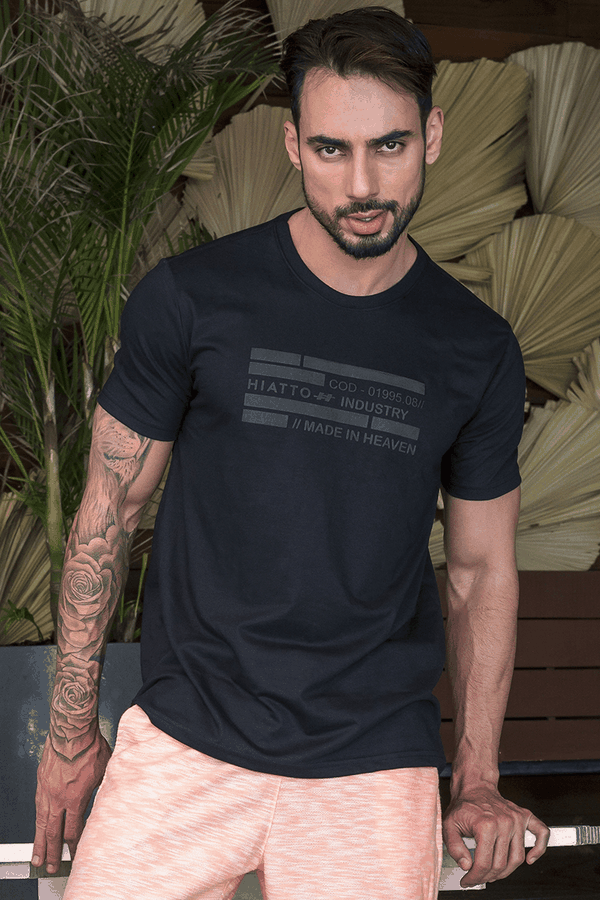 02m0354 002 camiseta masculina made in hiatto preto 1