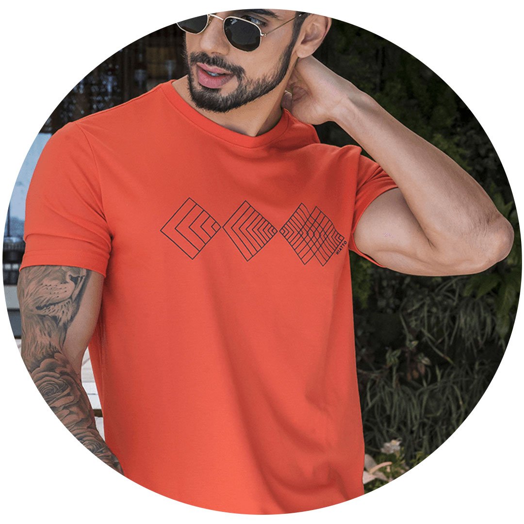 camiseta triangles
